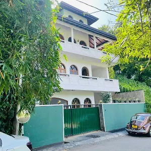 Nine Maison d'hôtes