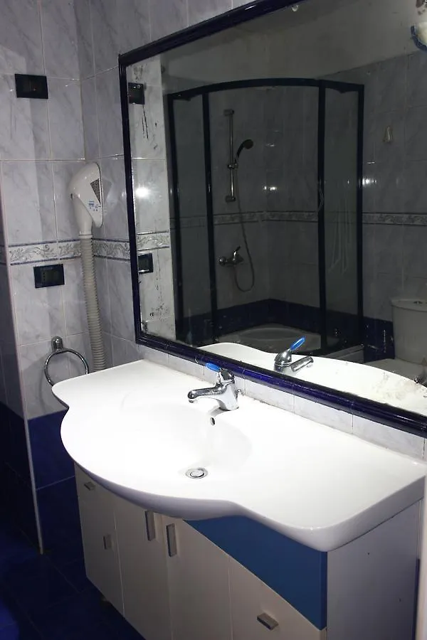 Ka Mario Hotel Kandy 2*,