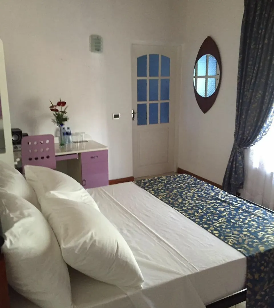 Ka Mario Hotel Kandy 2*,  Srí Lanka